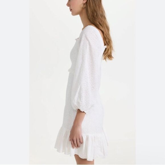 Denise Dress in Off White
Veronica Beard - Picture 6 of 9